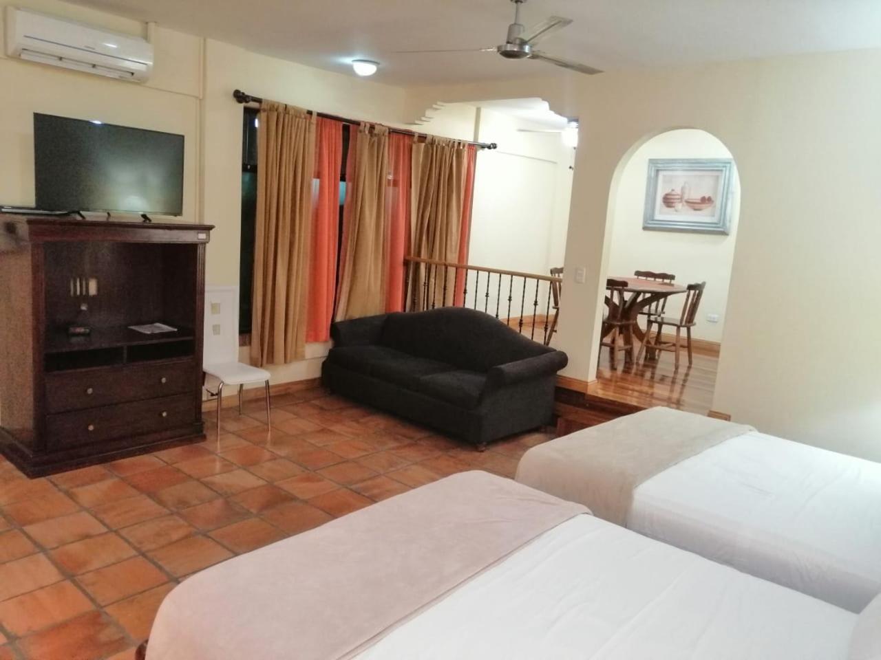 Apartotel Don Francisco San José Esterno foto