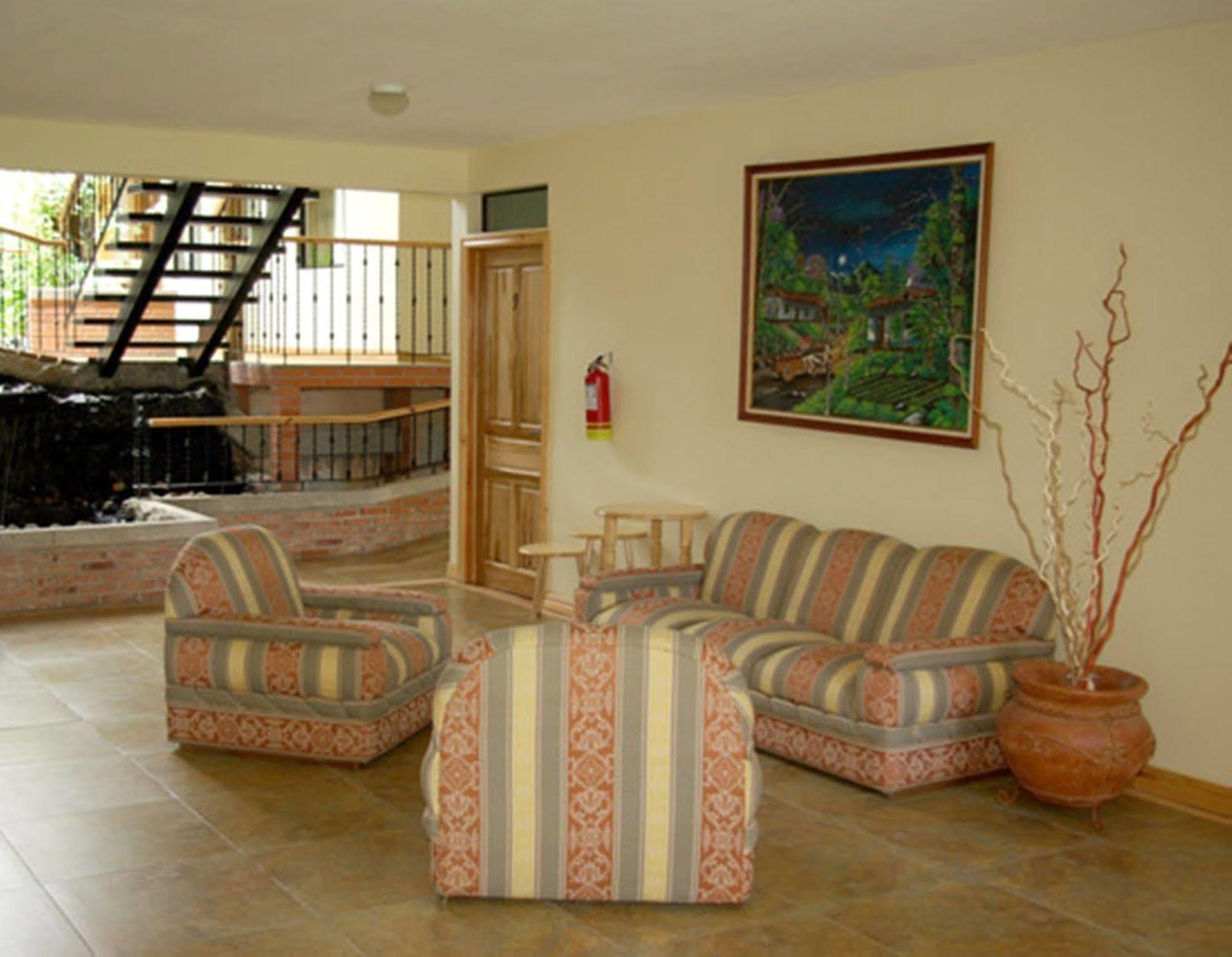 Apartotel Don Francisco San José Esterno foto