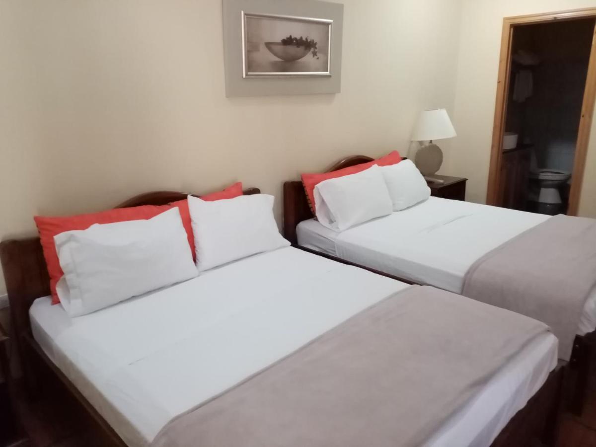 Apartotel Don Francisco San José Esterno foto