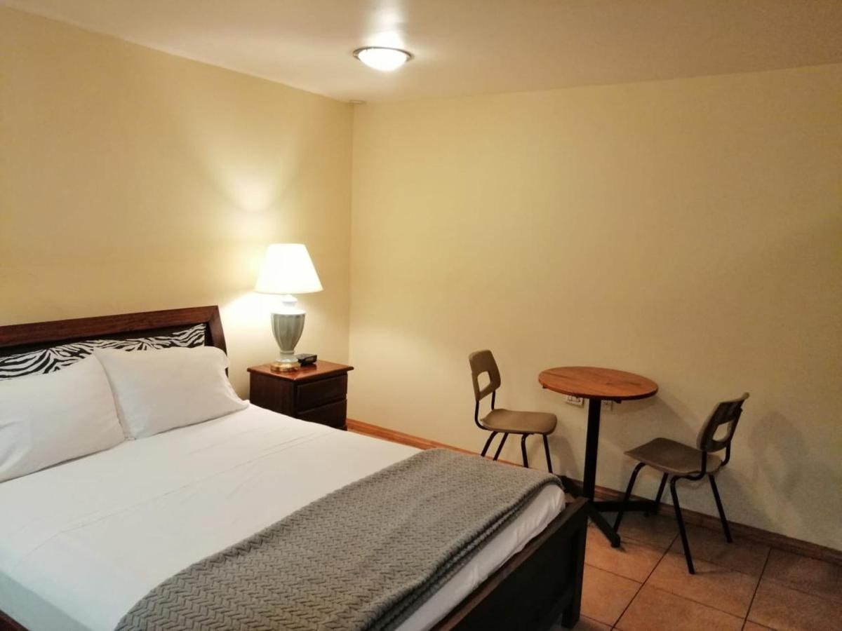 Apartotel Don Francisco San José Esterno foto