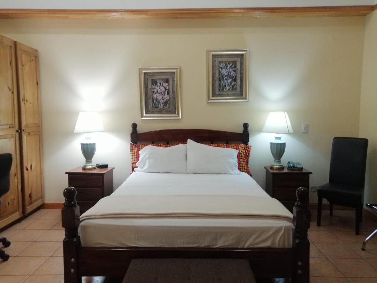 Apartotel Don Francisco San José Esterno foto