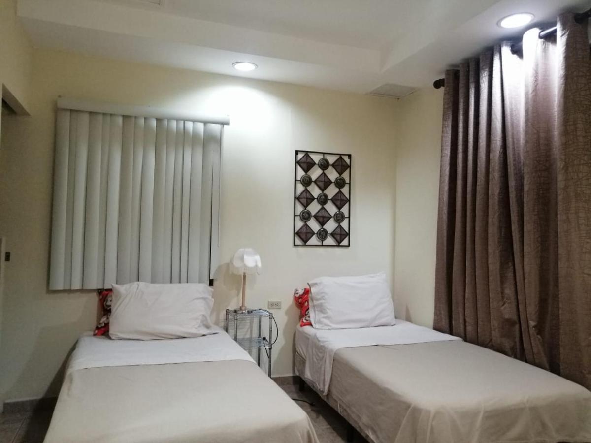 Apartotel Don Francisco San José Esterno foto